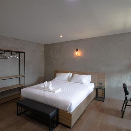 Rabbit Hotel Phimai Exterior photo