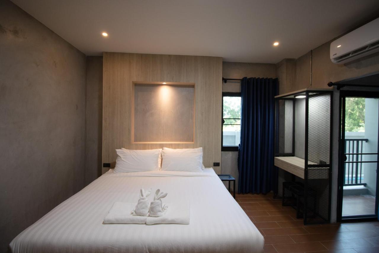 Rabbit Hotel Phimai Exterior photo