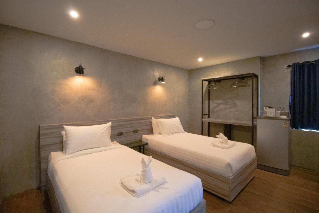 Rabbit Hotel Phimai Exterior photo