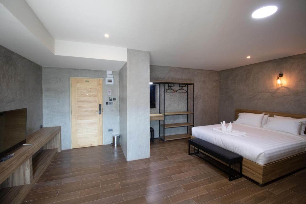 Rabbit Hotel Phimai Exterior photo